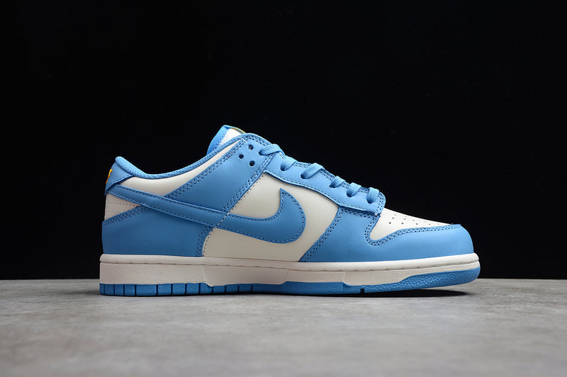 Dunk Low SB North Carolina Blue Sports