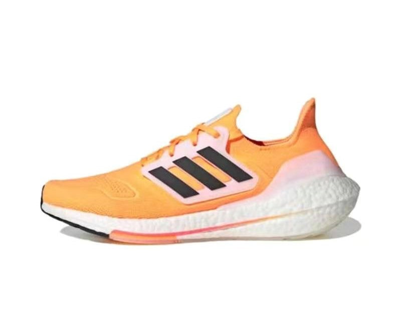 Adidas UltraBoost Masculino - Tamanhos Grandes