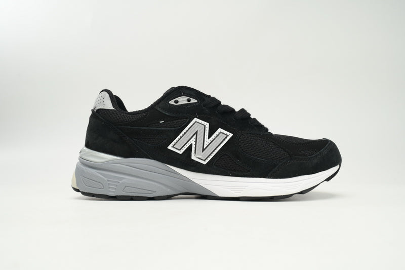 New Balance 990 Black And White