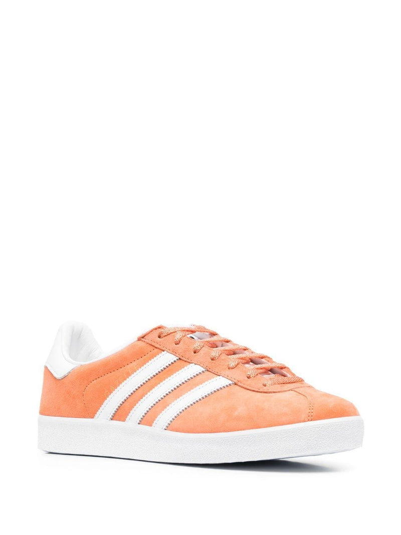 Tênis cano baixo Gazelle 85