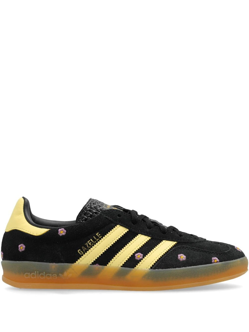 Tênis Gazelle Indoor com bordado floral