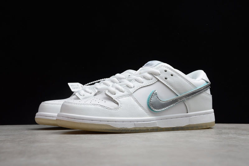 SB DUNK DIAMOND