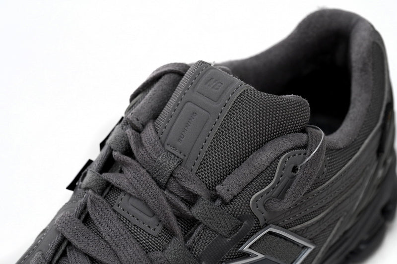 NEW BALANCE 1906r Dark Grey