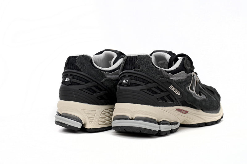 New Balance 1906R “Refined Future”