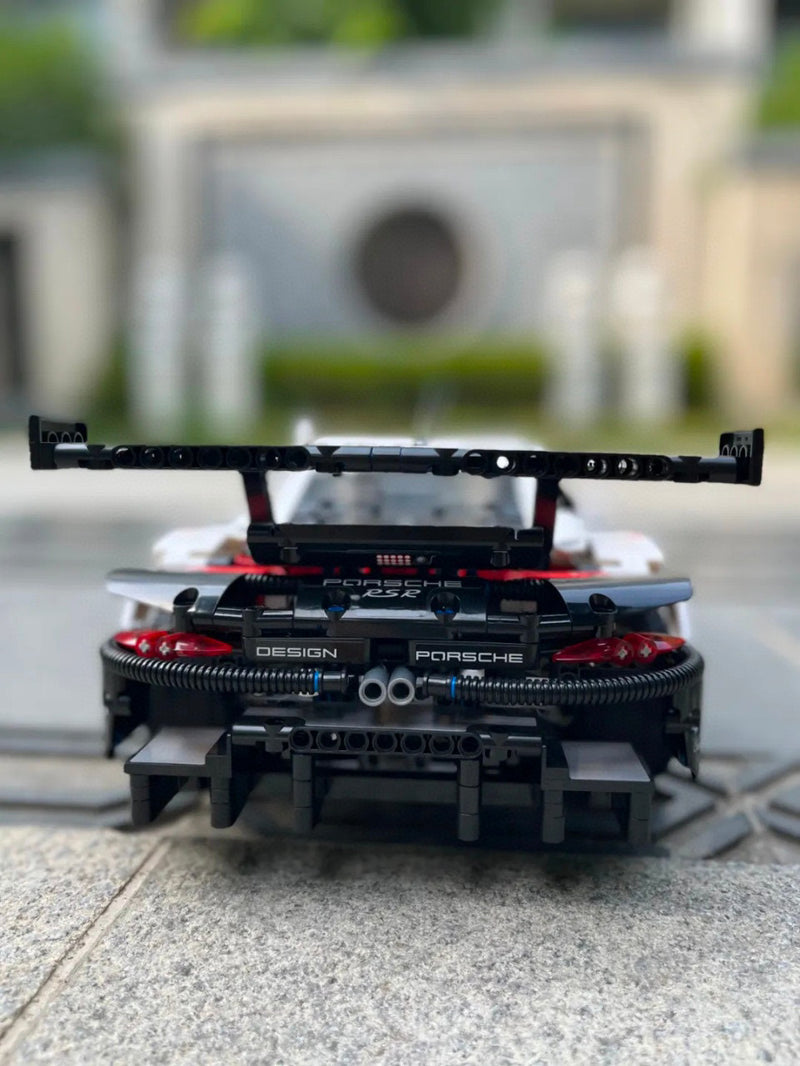 LEGO Technic 42096 Porsche 911 RSR