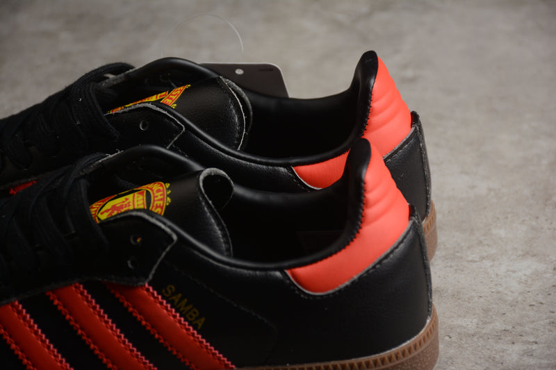 Adidas Samba Vegan x Manchester United