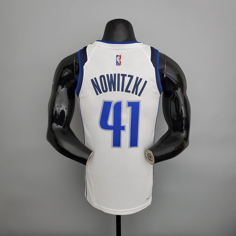 75th Anniversary Nowitzki