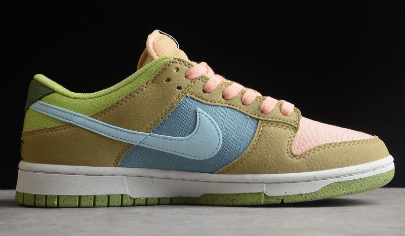 Nike Sun Club Dunk Low