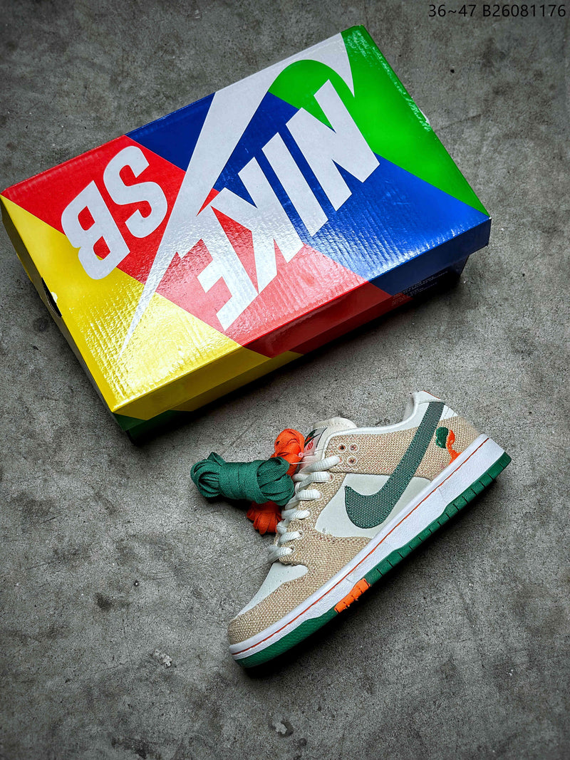 NIKE SB Dunk Low x Jarritos