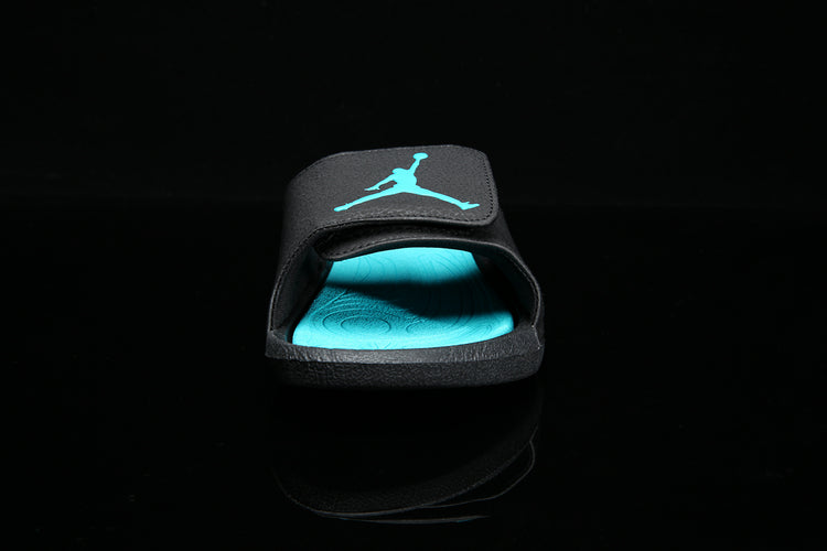 Sandália Air Jordan Hydro 6