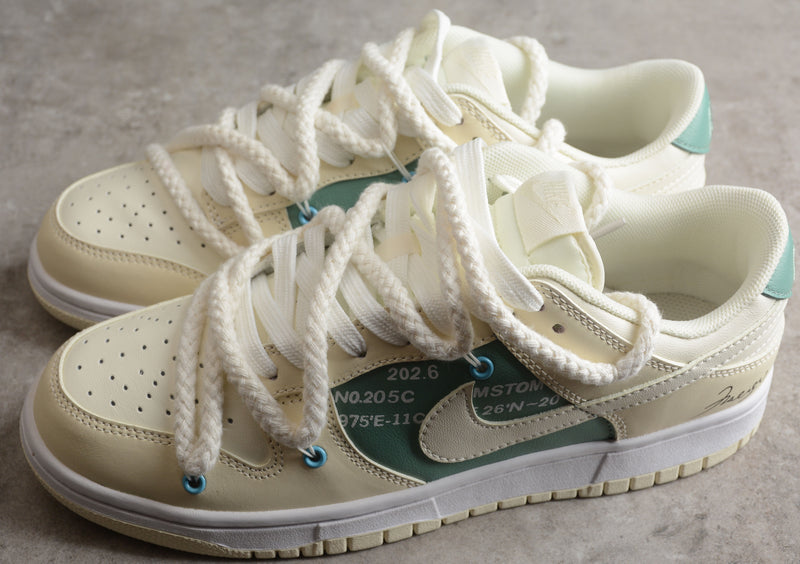 Nike SB Dunk Low strap deconstruction