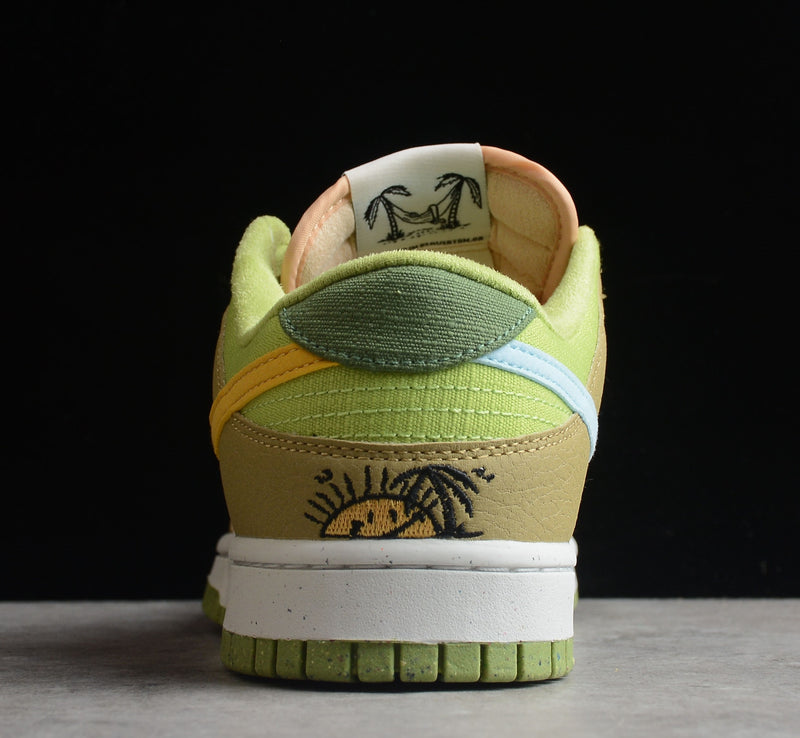 Nike Sun Club Dunk Low