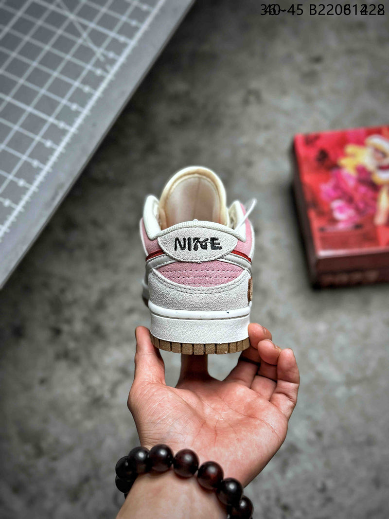 Nike SB Dunk Low SE "85 Double Swoosh/Grey/Pink/Rabbit"