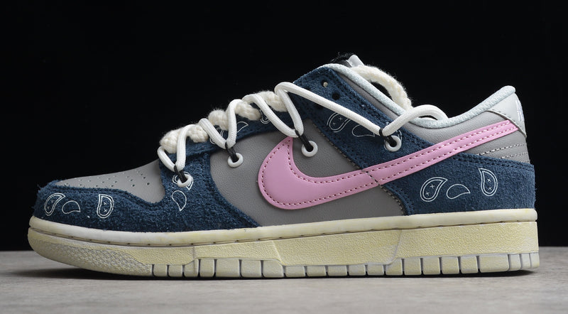 Nike SB Dunk Retro