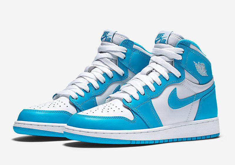 Air Jordan 1 Retro High OG UNC