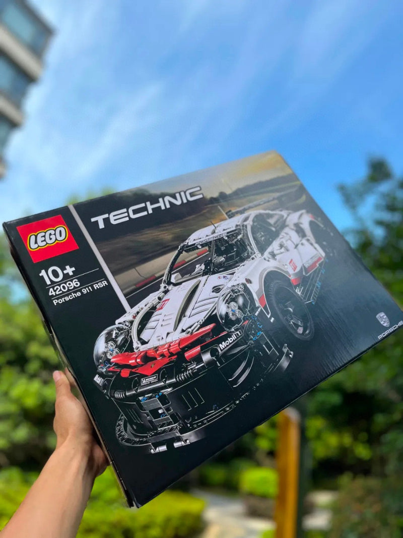 LEGO Technic 42096 Porsche 911 RSR