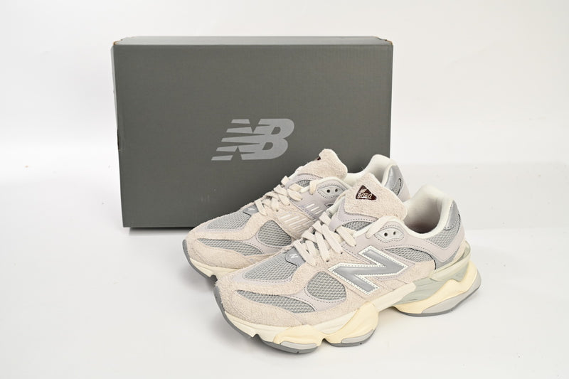 Tênis New Balance 9060 Unisex