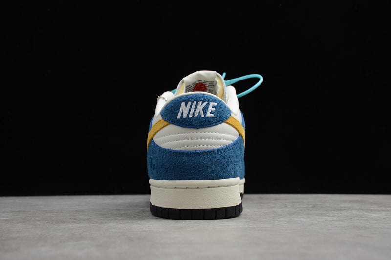 Kasina x SB Dunk80s BUS