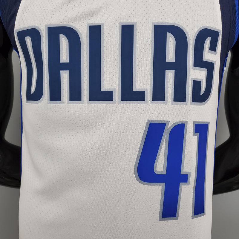 75th Anniversary Nowitzki