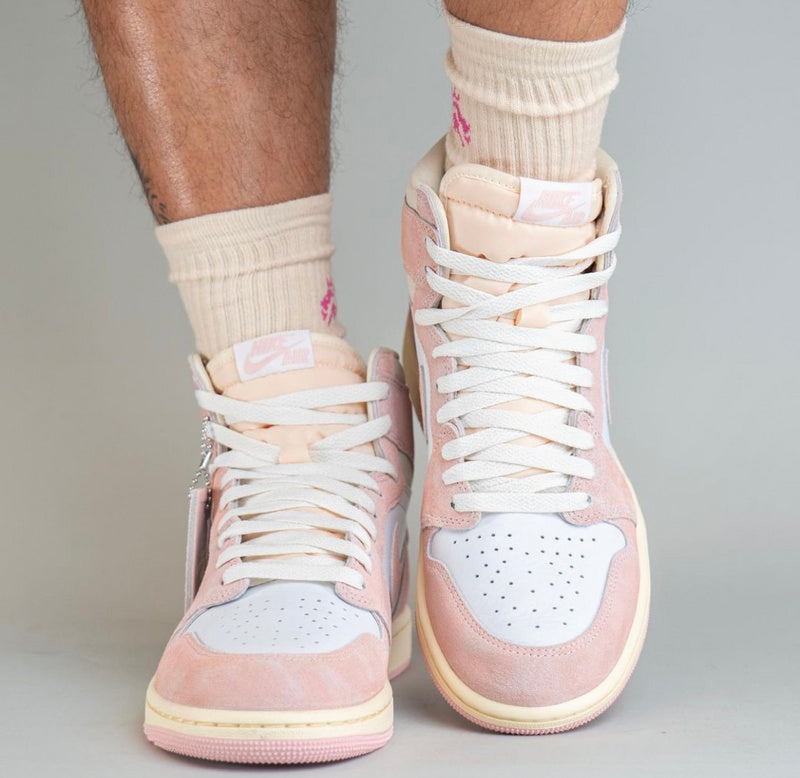 Air Jordan 1 High OG Washed Pink