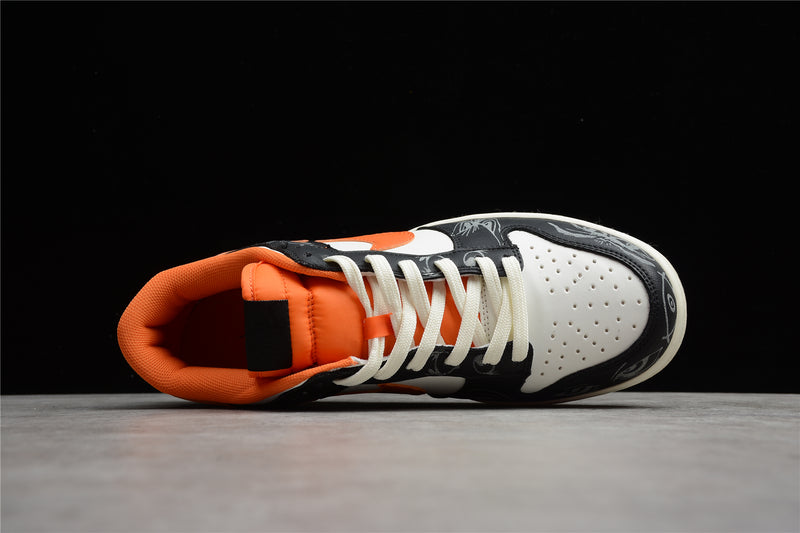 DUNK SB LOW PRO HALLOWEEN