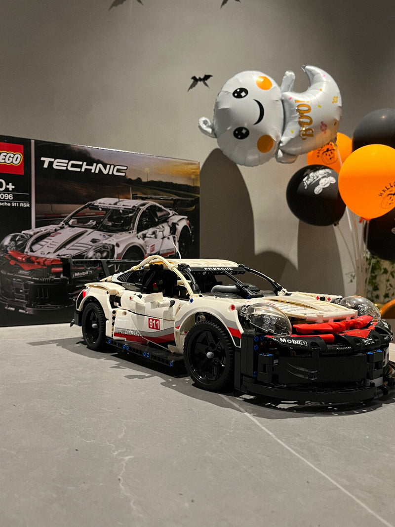 LEGO Technic 42096 Porsche 911 RSR