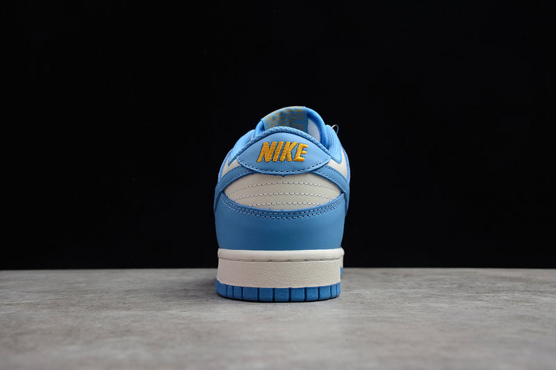 Dunk Low SB North Carolina Blue Sports