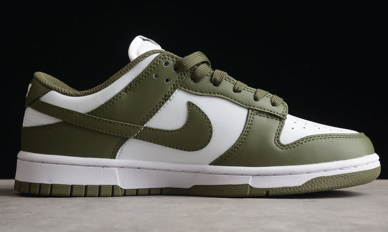 Nike Dunk Low Medium Olive