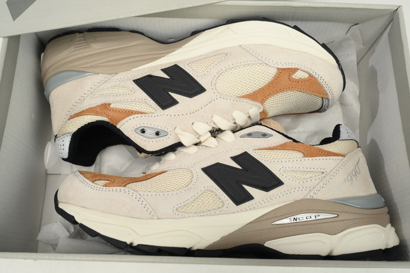 New Balance 990 Black And White Orange