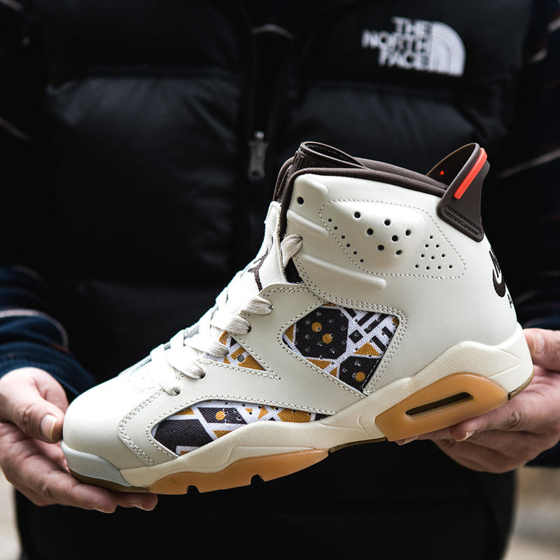 Tênis Nike Air Jordan 6