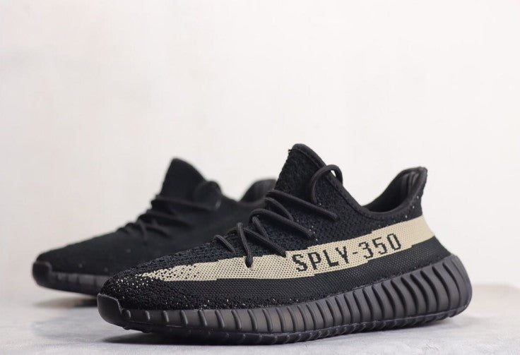 TÊNIS ADIDAS YEEZY BOOST 350 V2