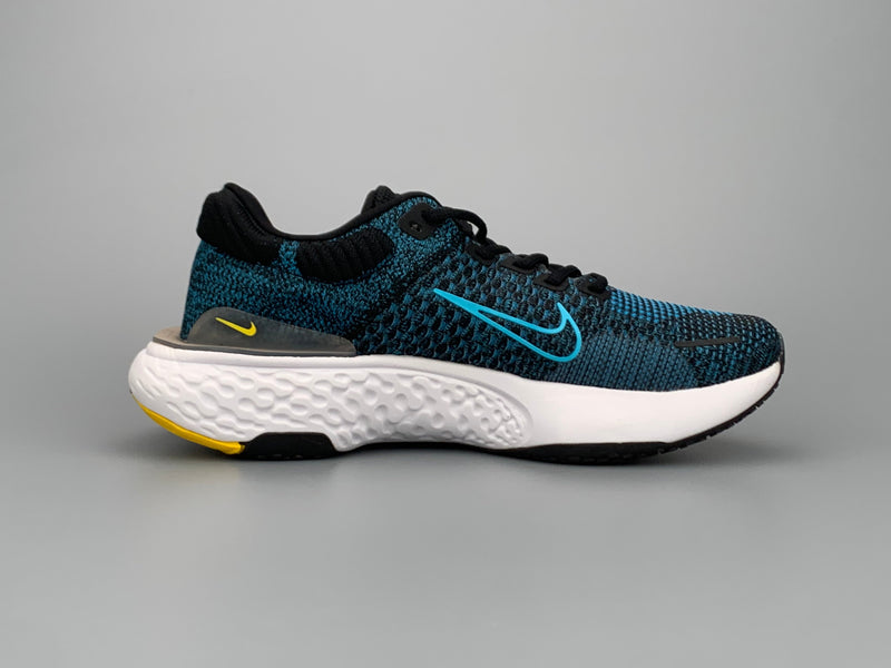 Tênis Nike ZoomX Invincible Run Flyknit 2