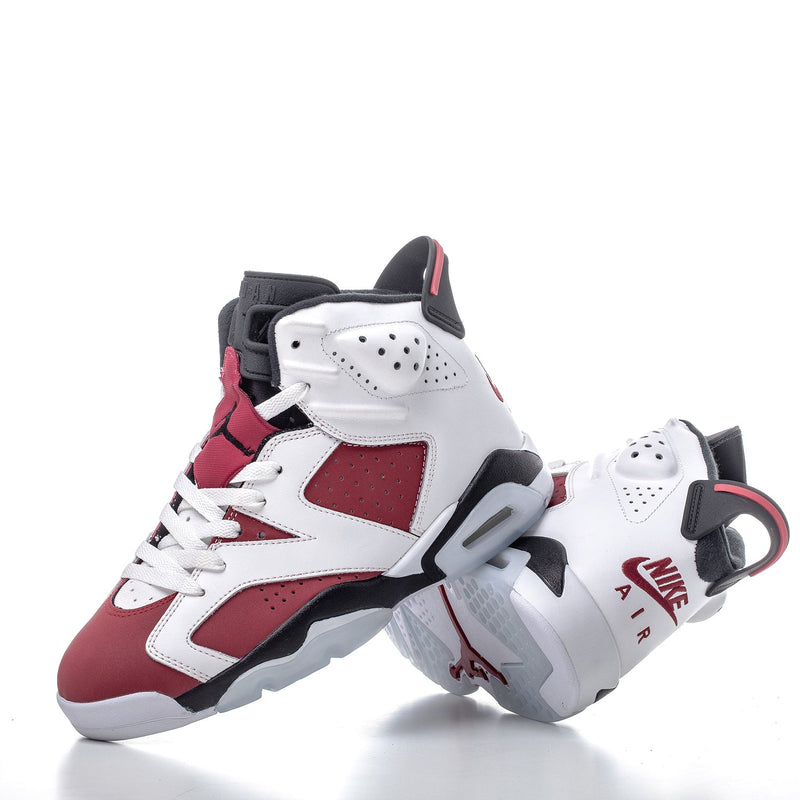 Tênis Nike Air Jordan 6