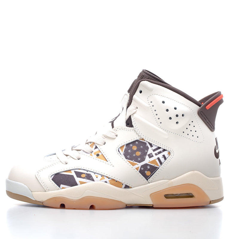 Tênis Nike Air Jordan 6