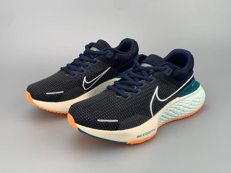 Tênis Nike ZoomX Invincible Run Flyknit 2