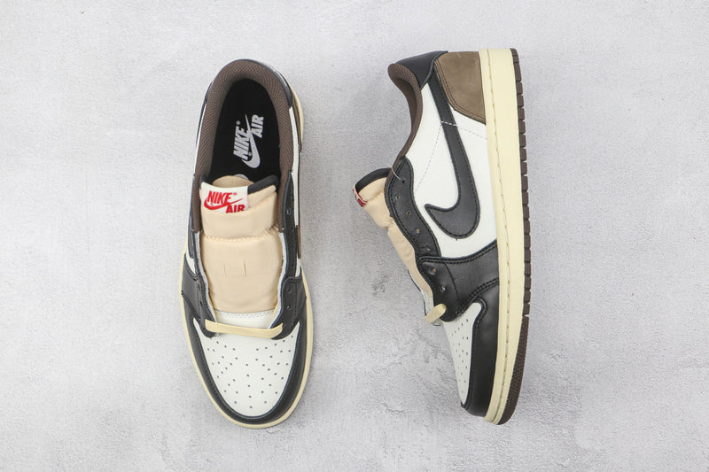 AIR JORDAN 1 LOW SHOES