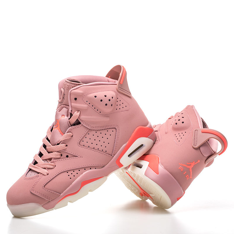 Tênis Nike Air Jordan 6