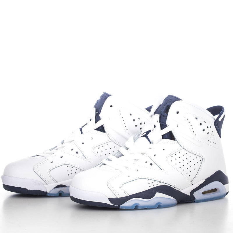 Tênis Nike Air Jordan 6