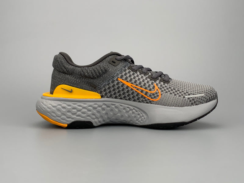 Nike ZoomX Invincible Run Flyknit 2