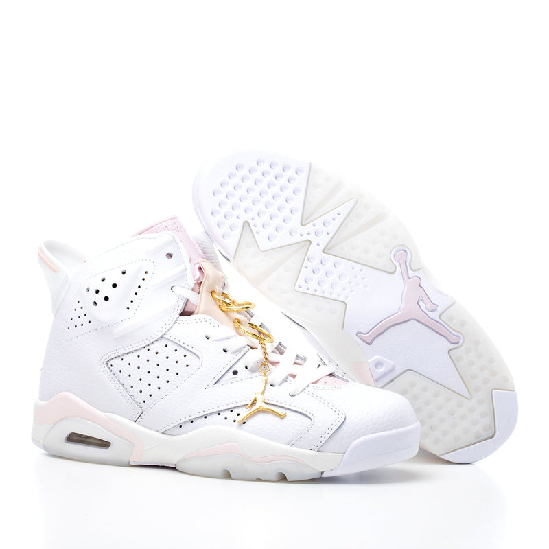 Tênis Nike Air Jordan 6