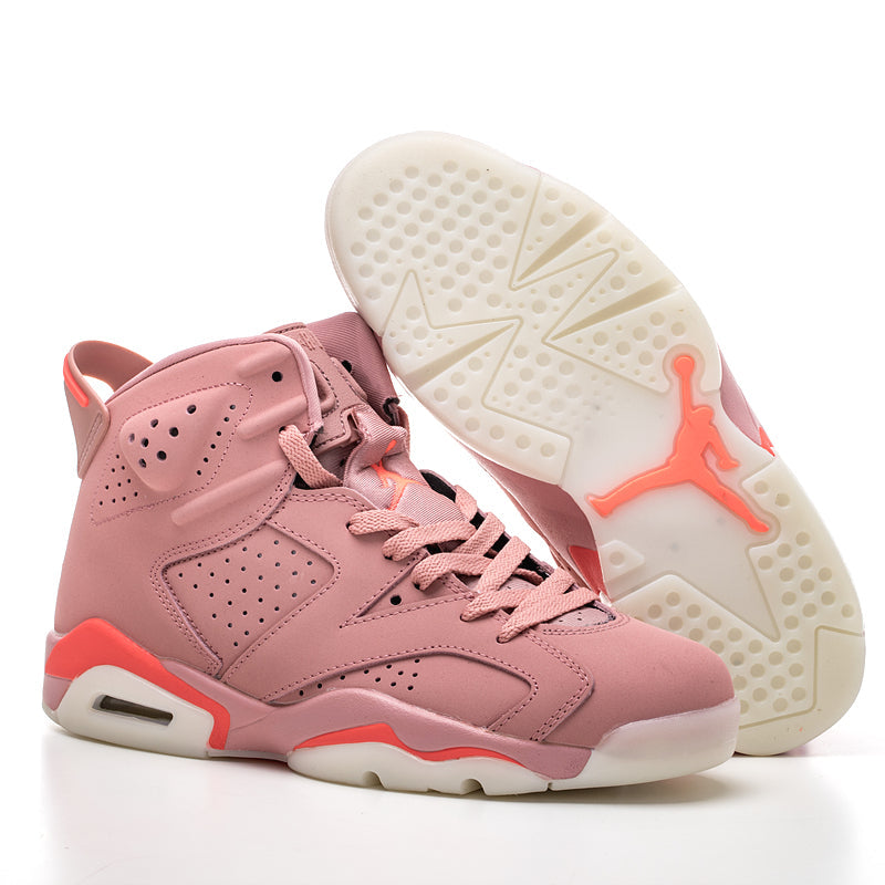 Tênis Nike Air Jordan 6