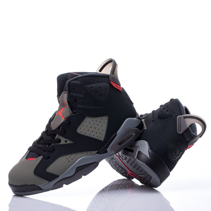 Tênis Nike Air Jordan 6